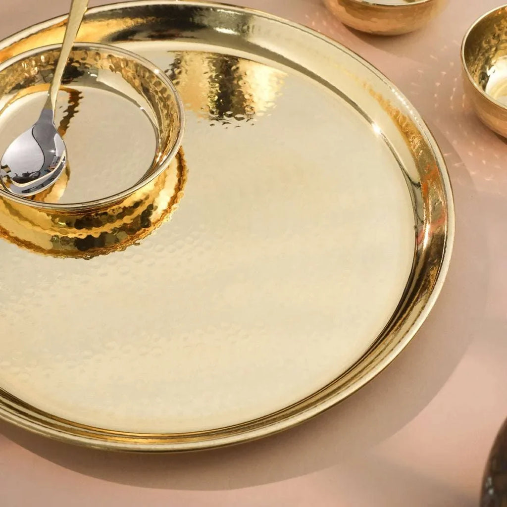 Brass Hammered Thali Set (1.1 Kg) Vedansh Craft