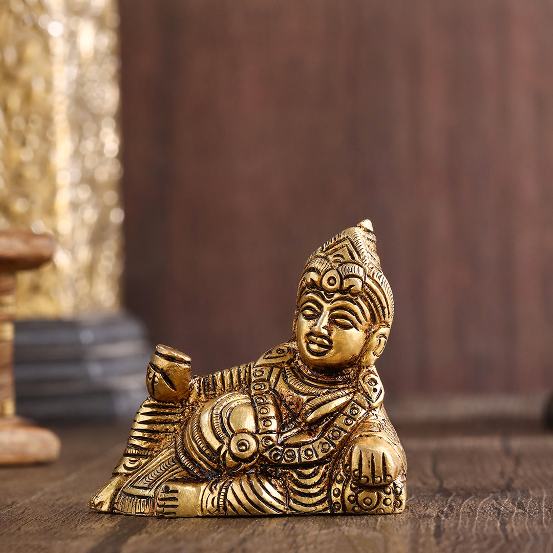 Brass Kuber Maharaj sitting Idol (2.5 Inch) Vedansh Craft