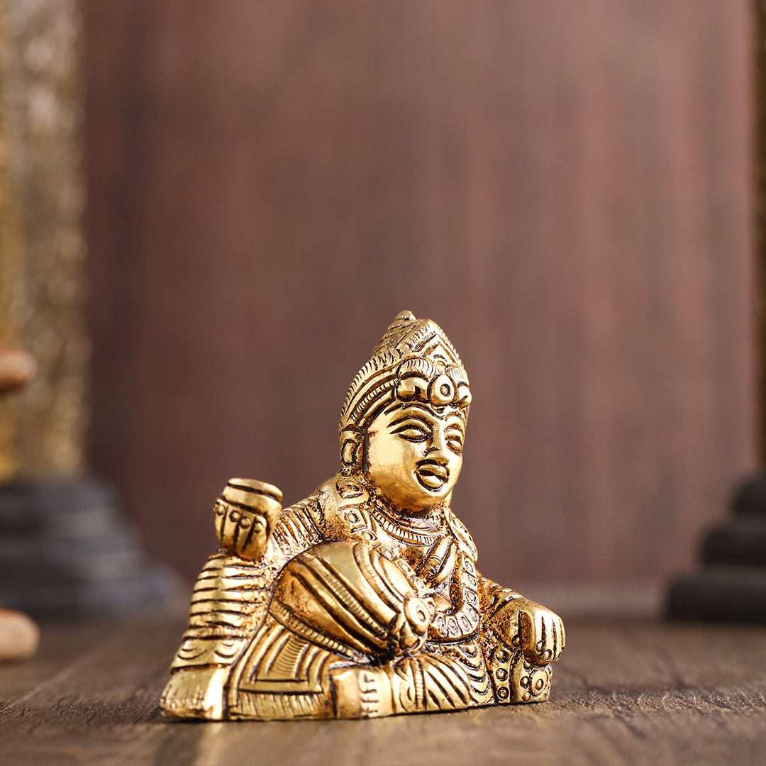 Brass Kuber Maharaj sitting Idol (2.5 Inch) Vedansh Craft