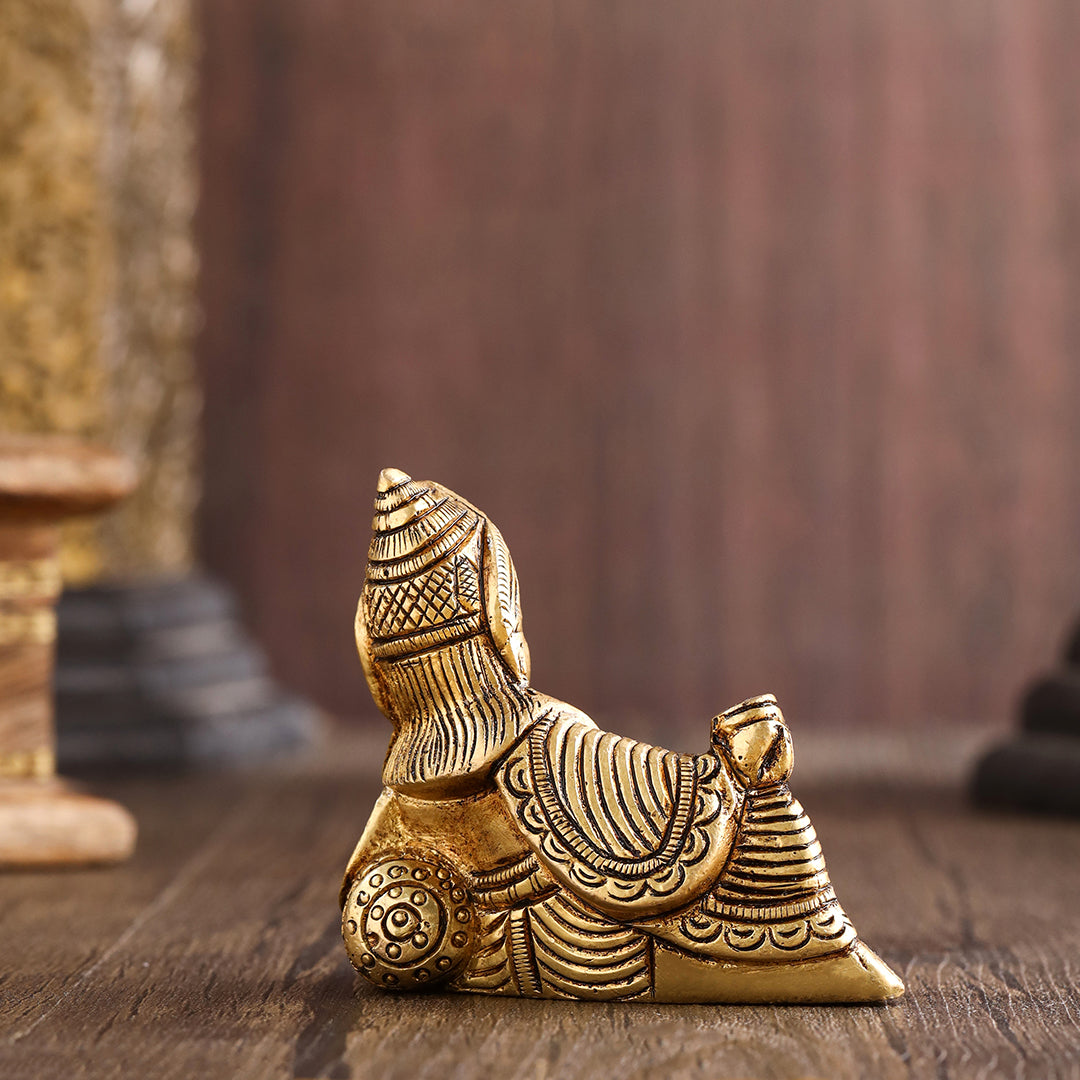 Brass Kuber Maharaj sitting Idol (2.5 Inch) Vedansh Craft