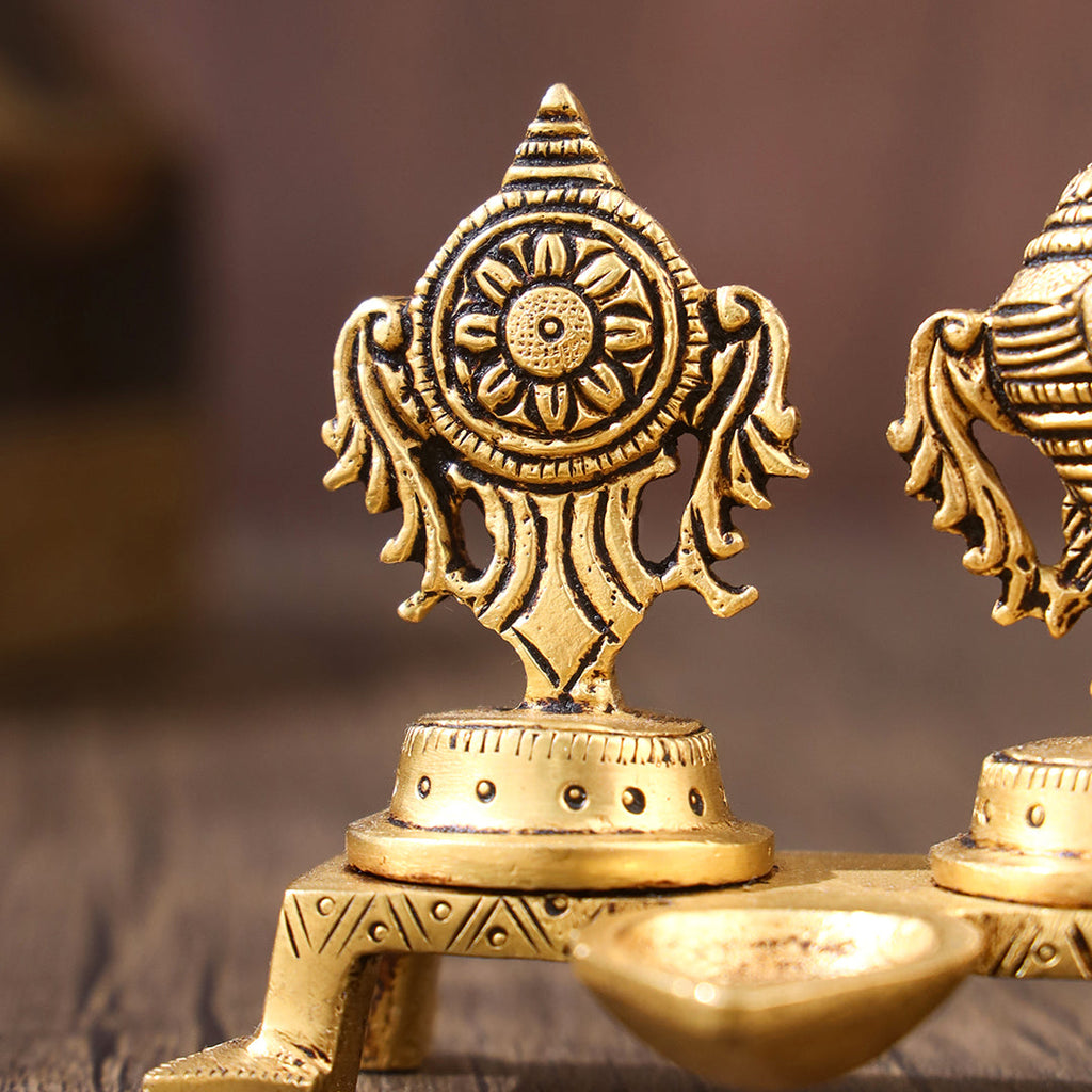 BRASS SHANKH CHAKRA WITH DIYA (3 INCH) Vedansh Craft