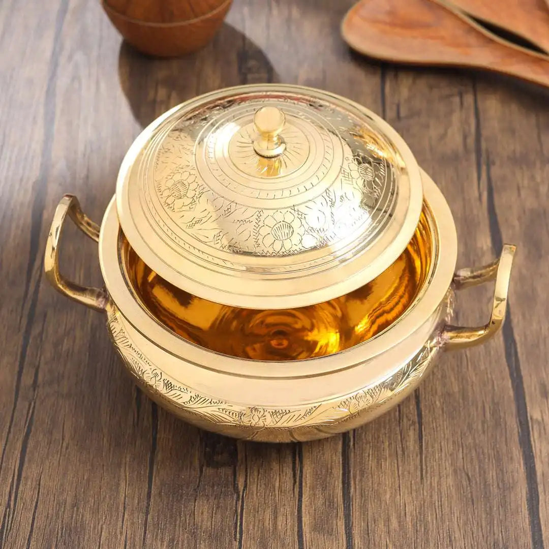 Brass Serving Pot With Lid And Handle (5.4 Inch) Vedansh Craft