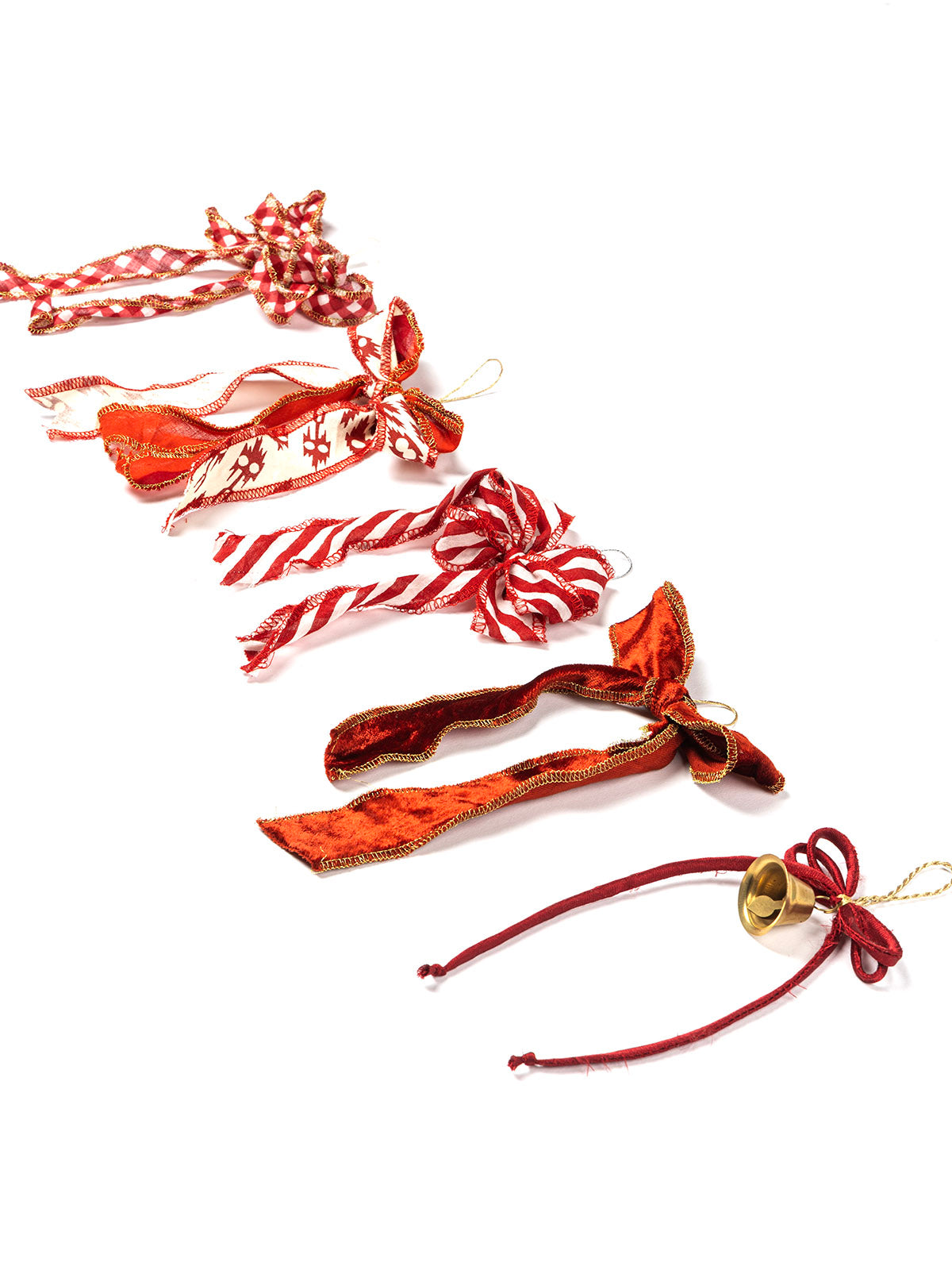Merry Whimsy Bows 5pcs Contrast Living