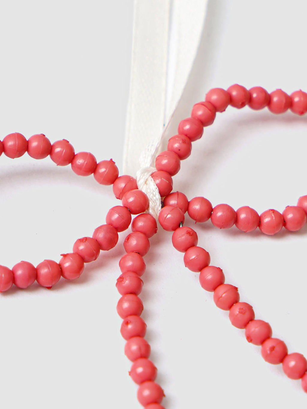 Merry Knots Ornaments 3pcs Contrast Living