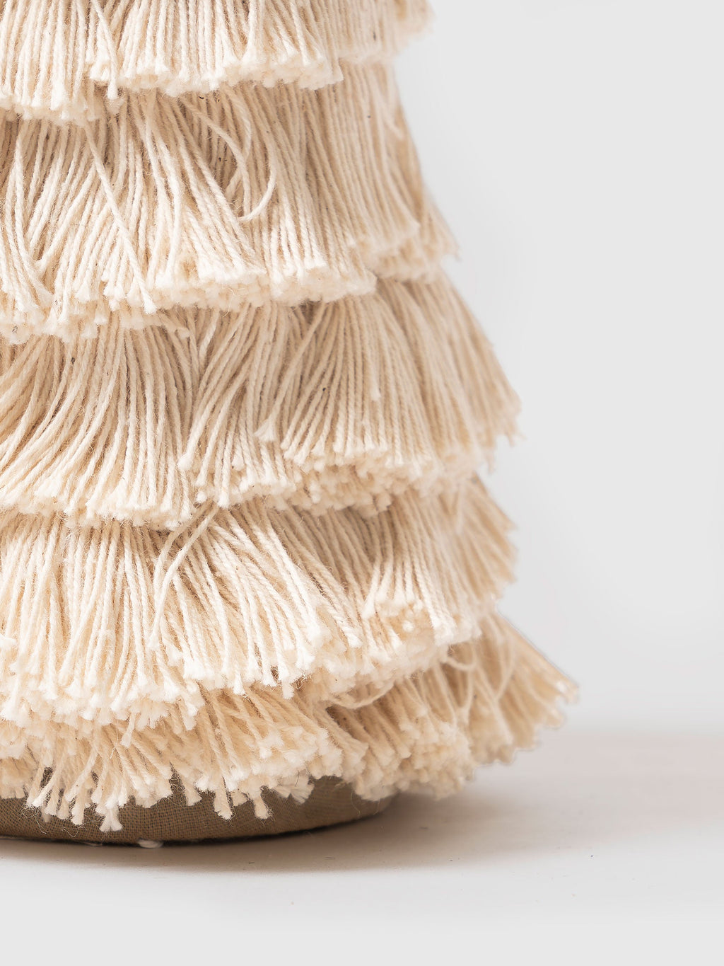 Winter White Tassel Christmas Tree Décor Contrast Living