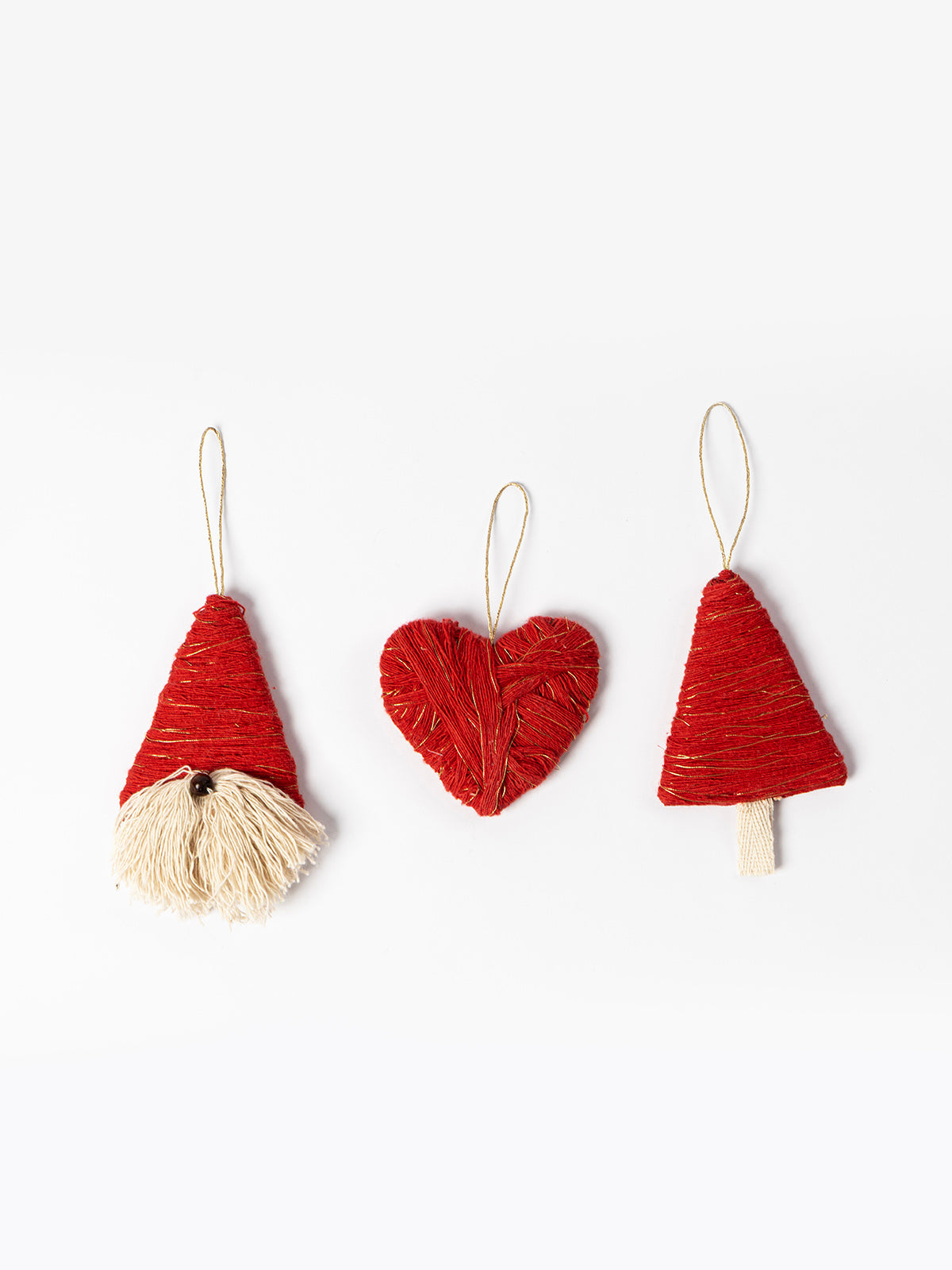 Too Much Red Ornaments 3pcs Contrast Living