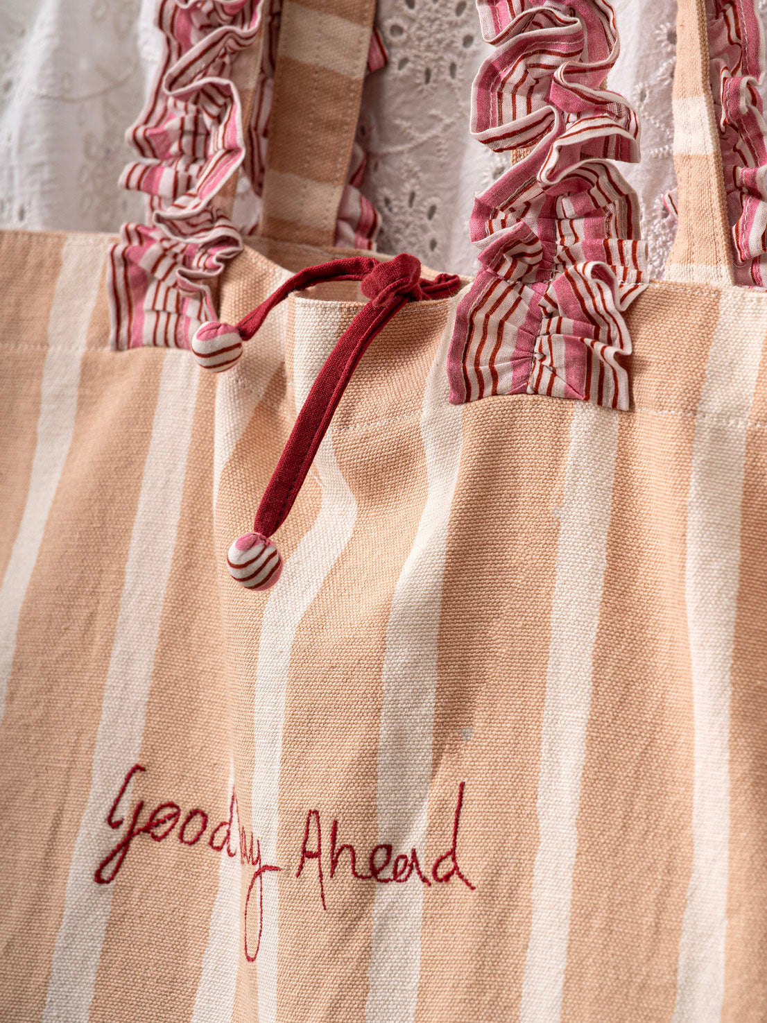 Good Mood Tote Contrast Living