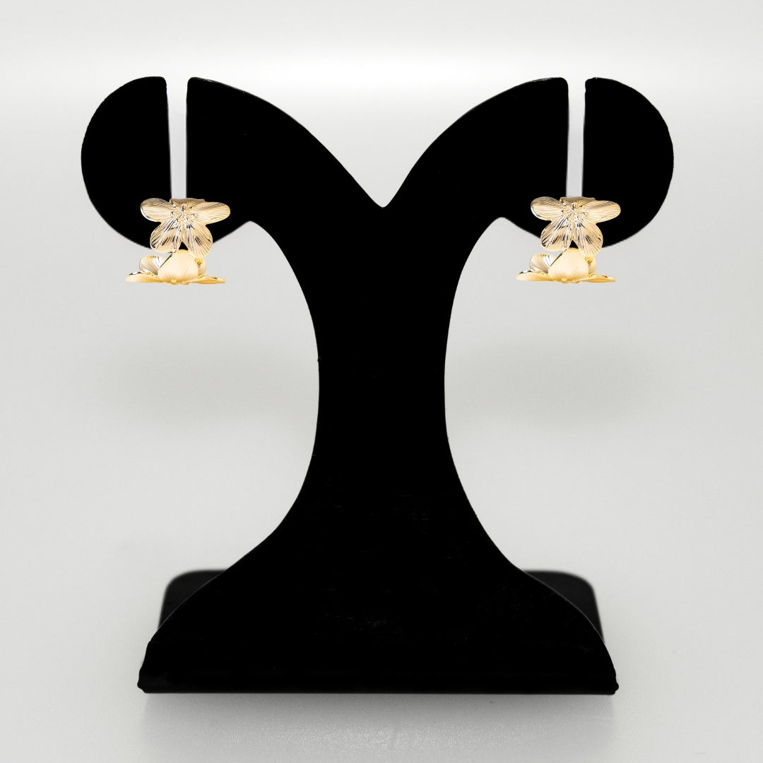Sakura Hana Gold Hoop Earrings Nestasia