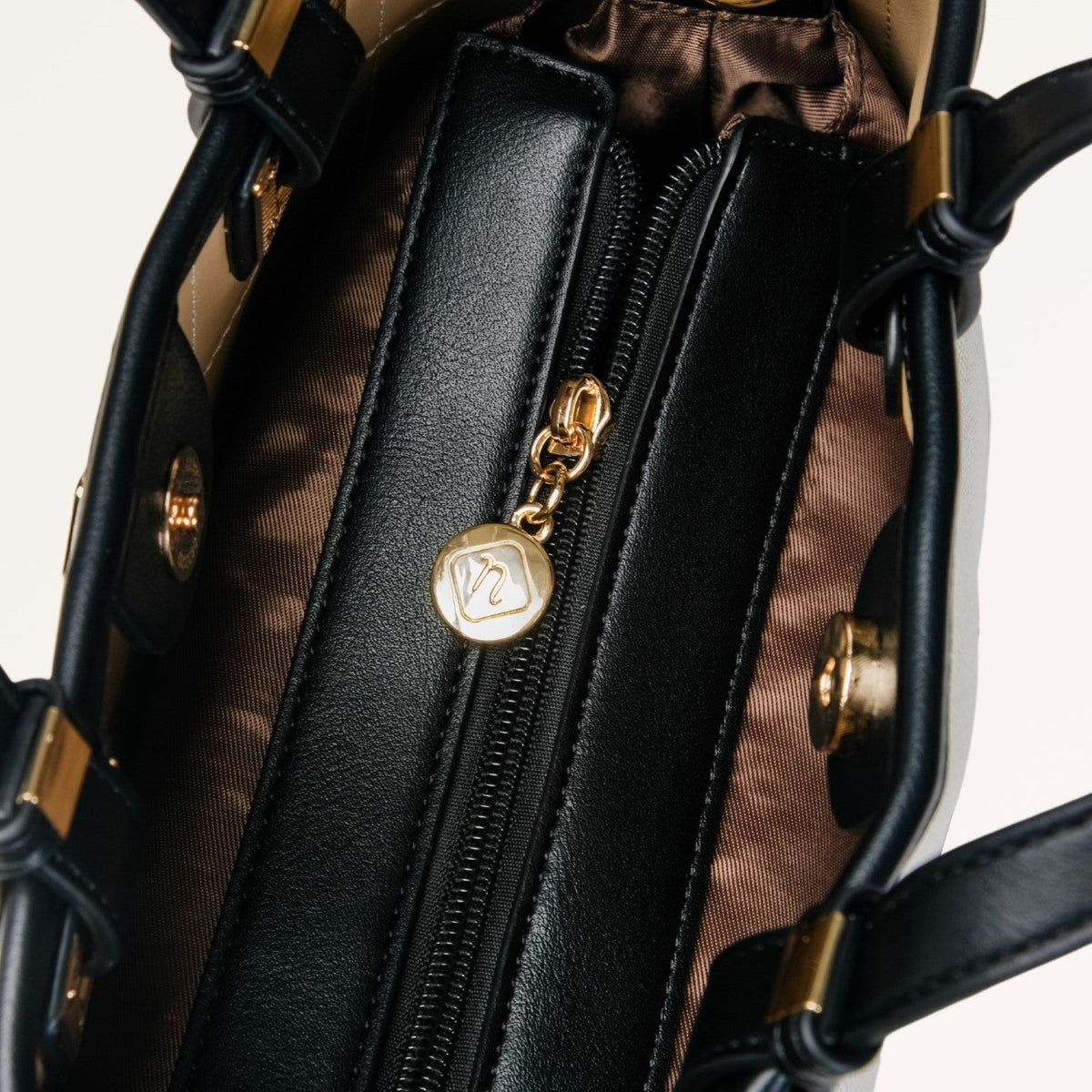 Luma Handbag With Sling Strap Nestasia