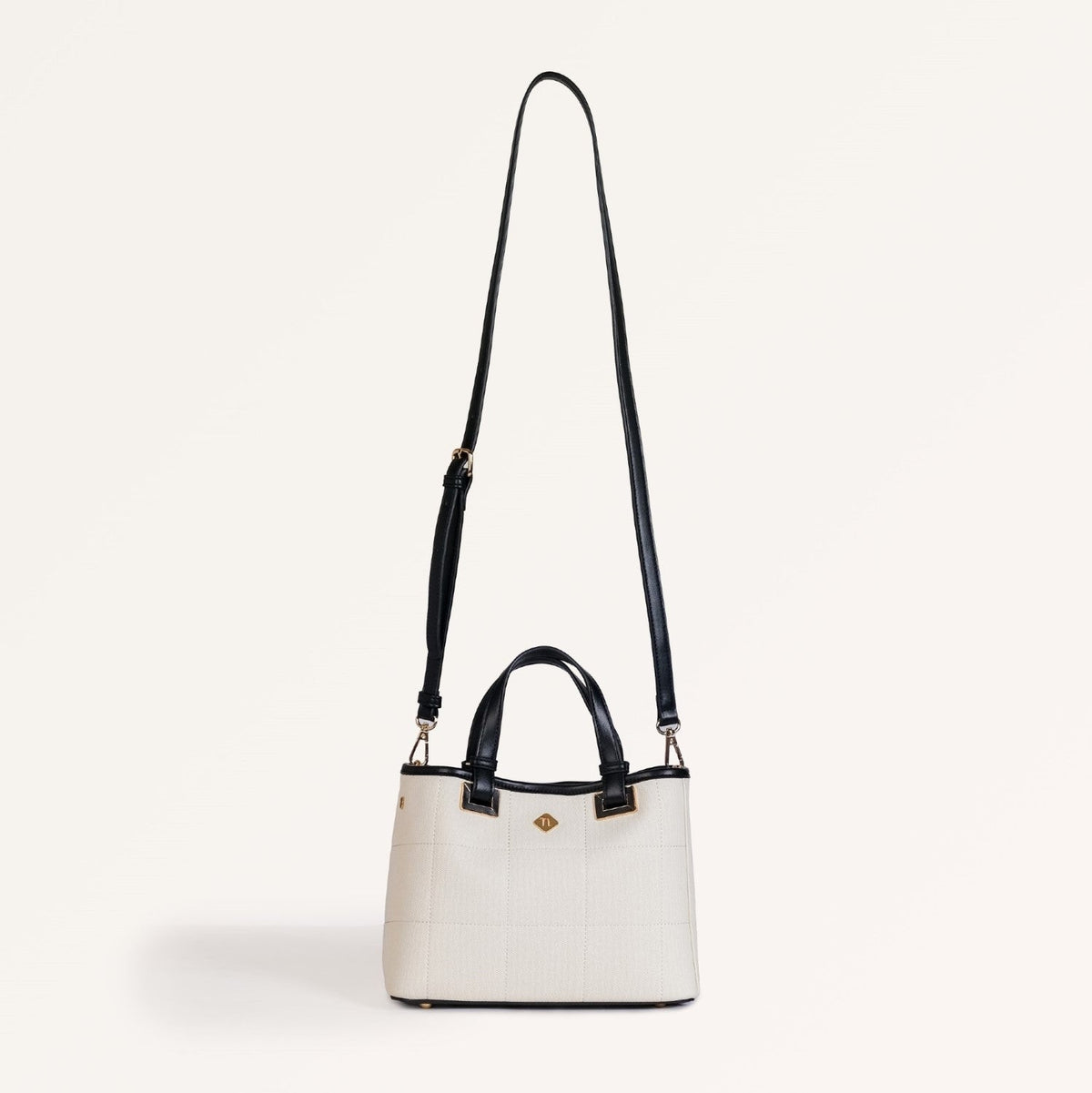 Luma Handbag With Sling Strap Nestasia