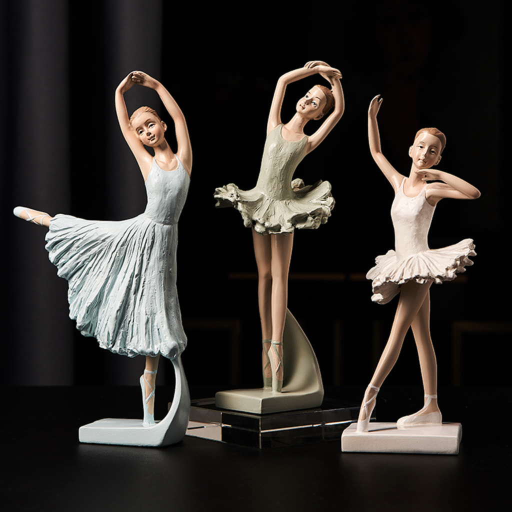 Ballerina Showpiece Nestasia