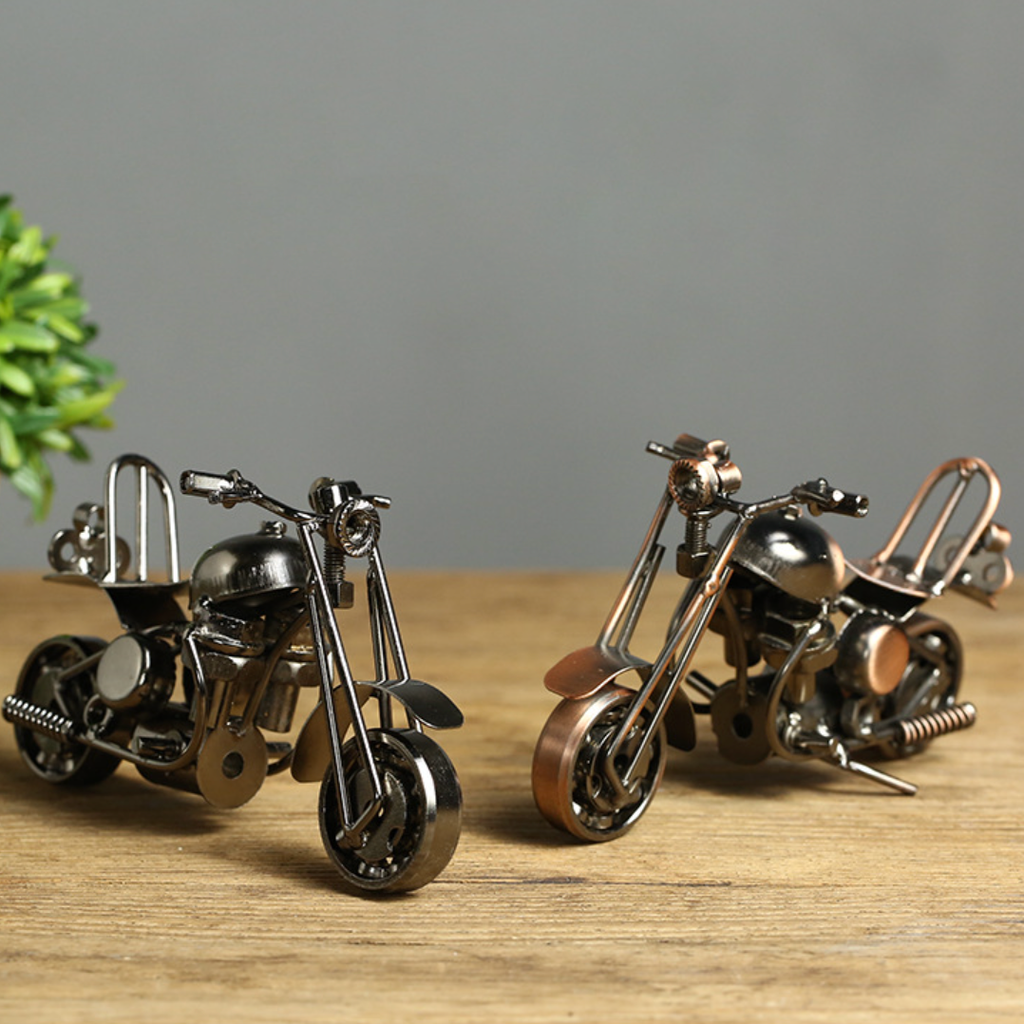 Bike Decor Showpiece Nestasia