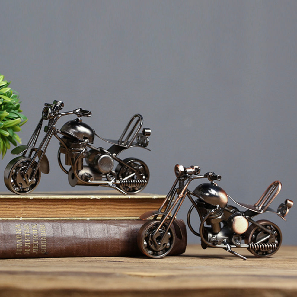 Bike Decor Showpiece Nestasia