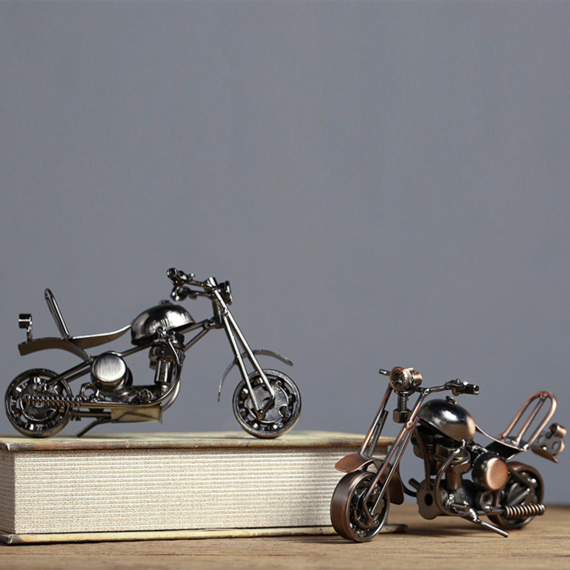 Bike Decor Showpiece Nestasia
