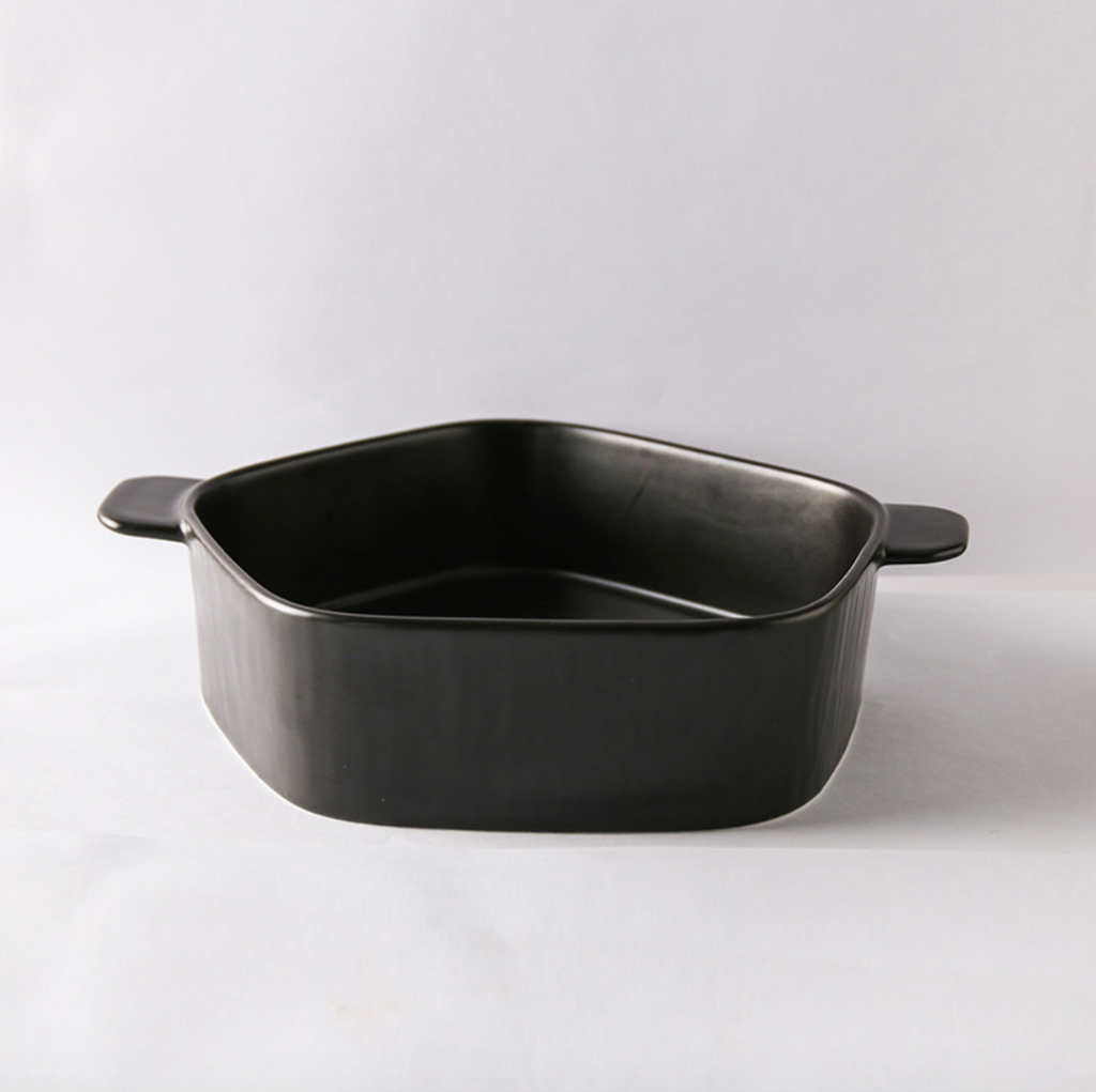 GEOMTERIC pentagon serving bowl - soul black Nestasia