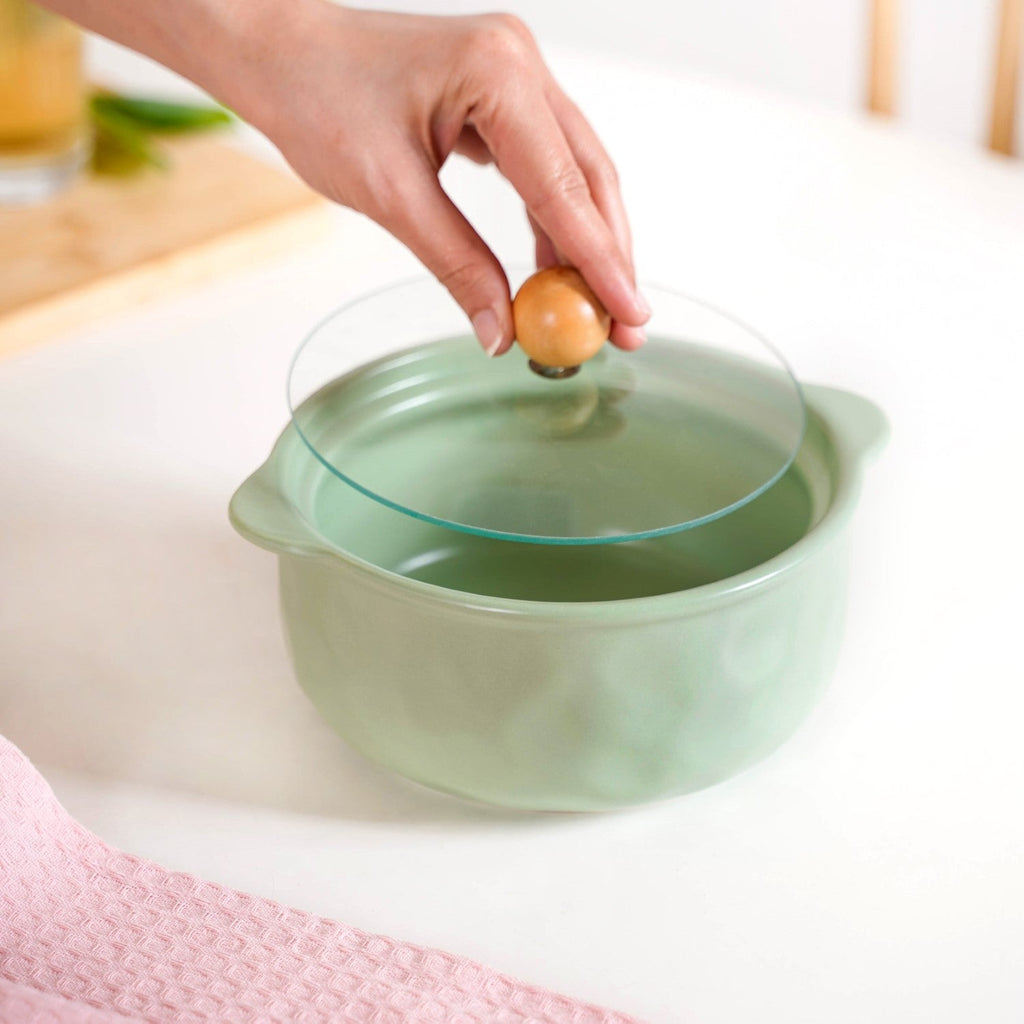 Pebble Textured Serving Bowl With Glass Lid 950ml Nestasia