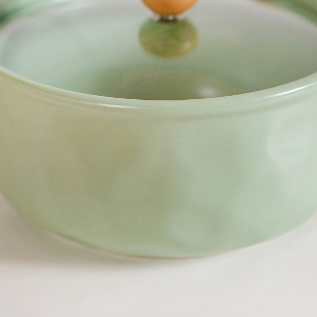 Pebble Textured Serving Bowl With Glass Lid 950ml Nestasia