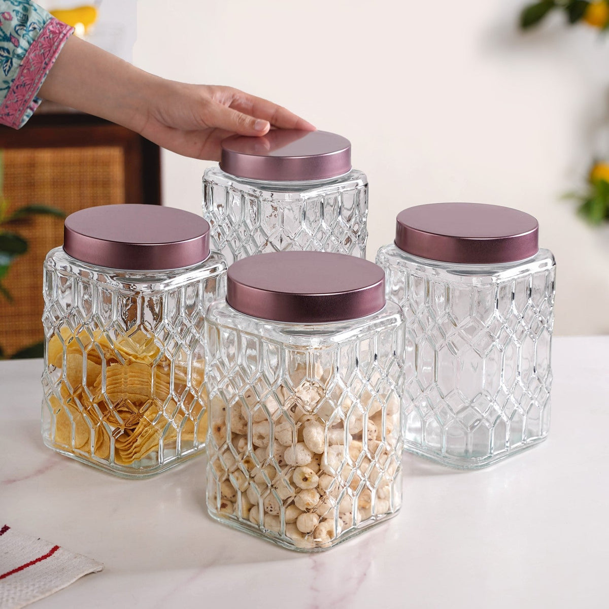 Set Of 4 Square Glass Containers With Airtight Lid 1700ml Nestasia