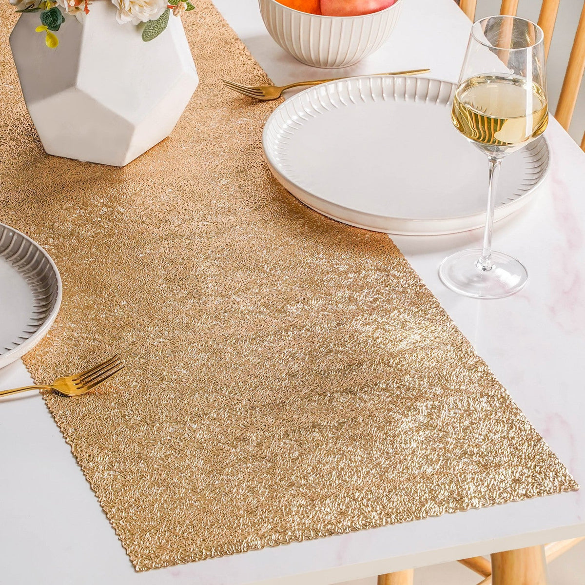 Glam Table Runner Gold 183x37cm Nestasia