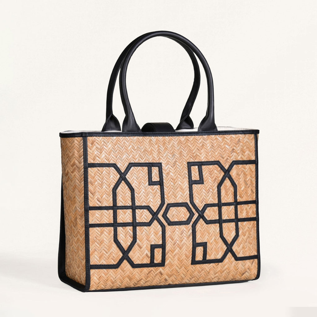 BreezeBag Carryall Black Tote Nestasia