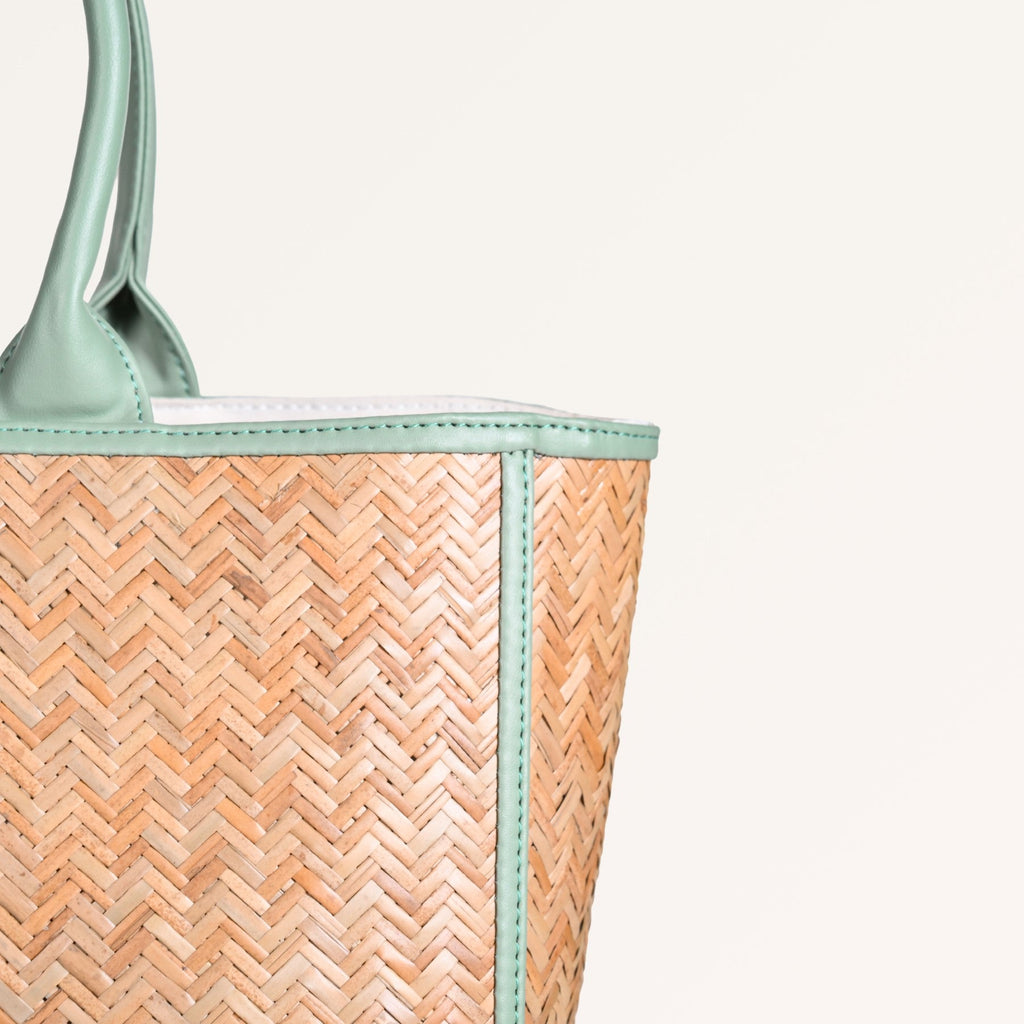Modern Mint BreezeBag Eco Conscious Tote Nestasia