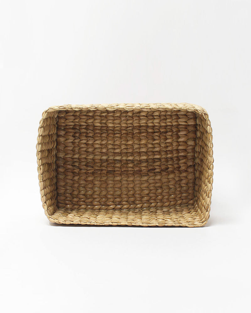Eco-Friendly Seagrass Tray for Multipurpose Storage and Tabletop Display