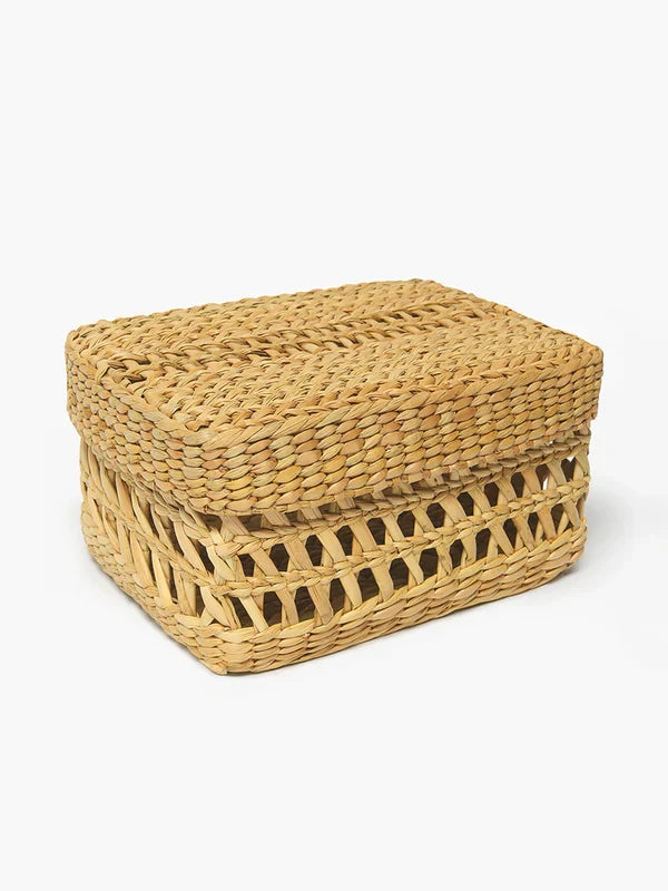Artisan Seagrass Lid Box for Jewelry, Belts & Scarves