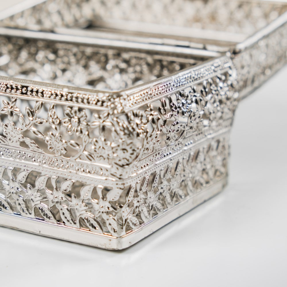 Antique Metal Gift Box Silver Set Of 2 Nestasia