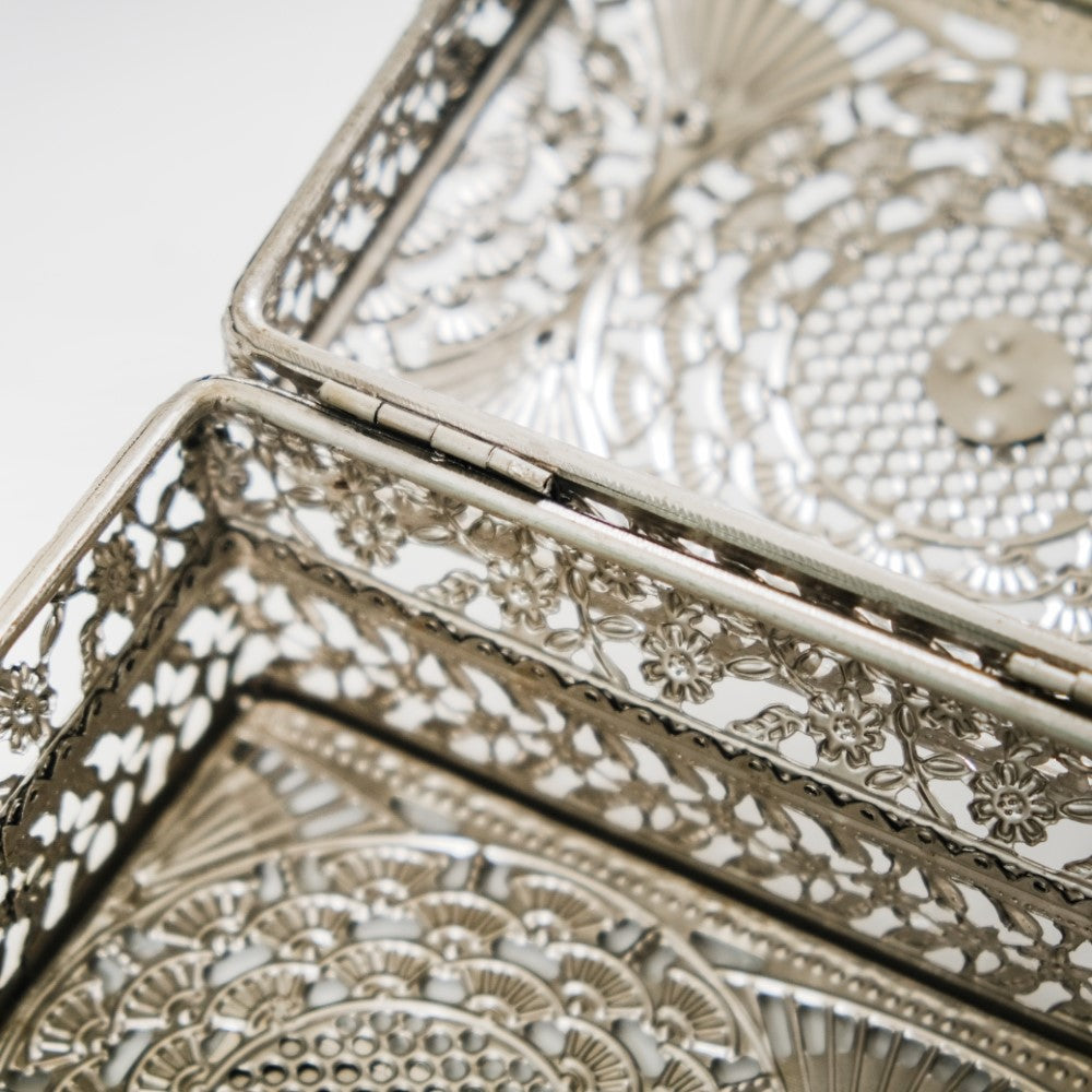 Antique Metal Gift Box Silver Set Of 2 Nestasia