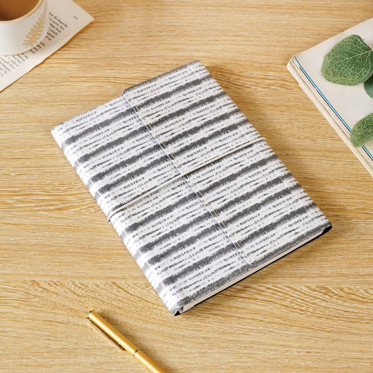 SlateLine Sustainable Notebook Nestasia