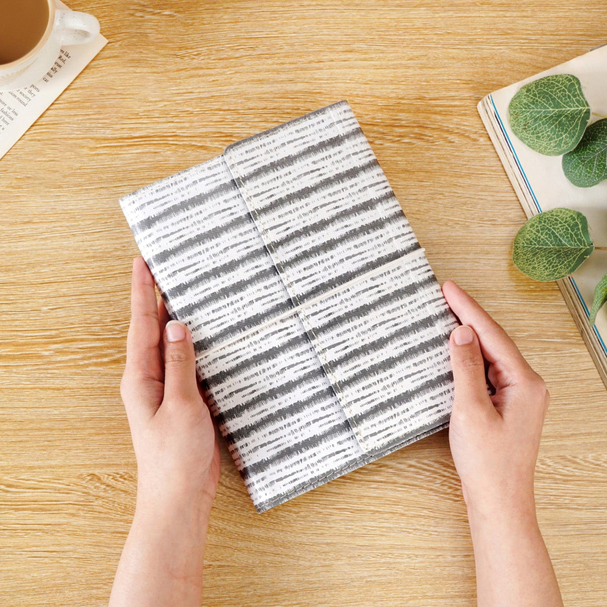 SlateLine Sustainable Notebook Nestasia