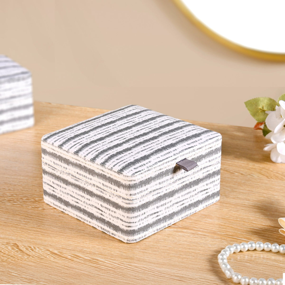 SlateLine Sustainable Multi Section Jewellery Box With Mirror Nestasia
