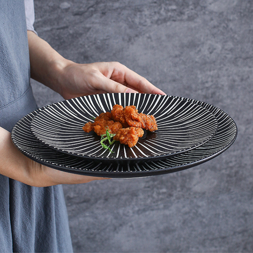 Sleek Snack Plate Nestasia