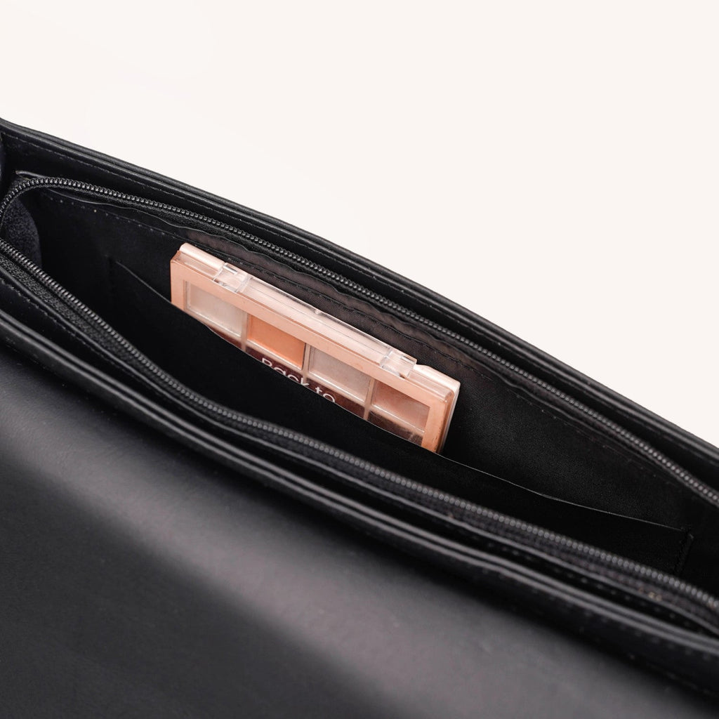 Soi Tresse Black Sling Bag For Women Nestasia
