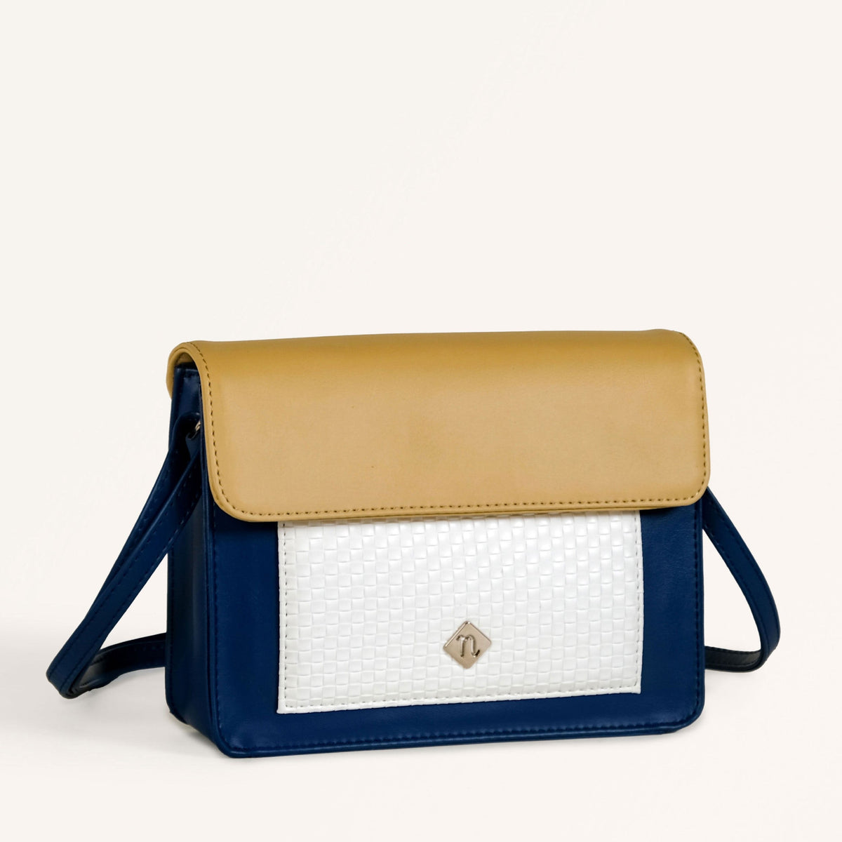 Soi Tresse Blue Magic Shoulder Bag Nestasia