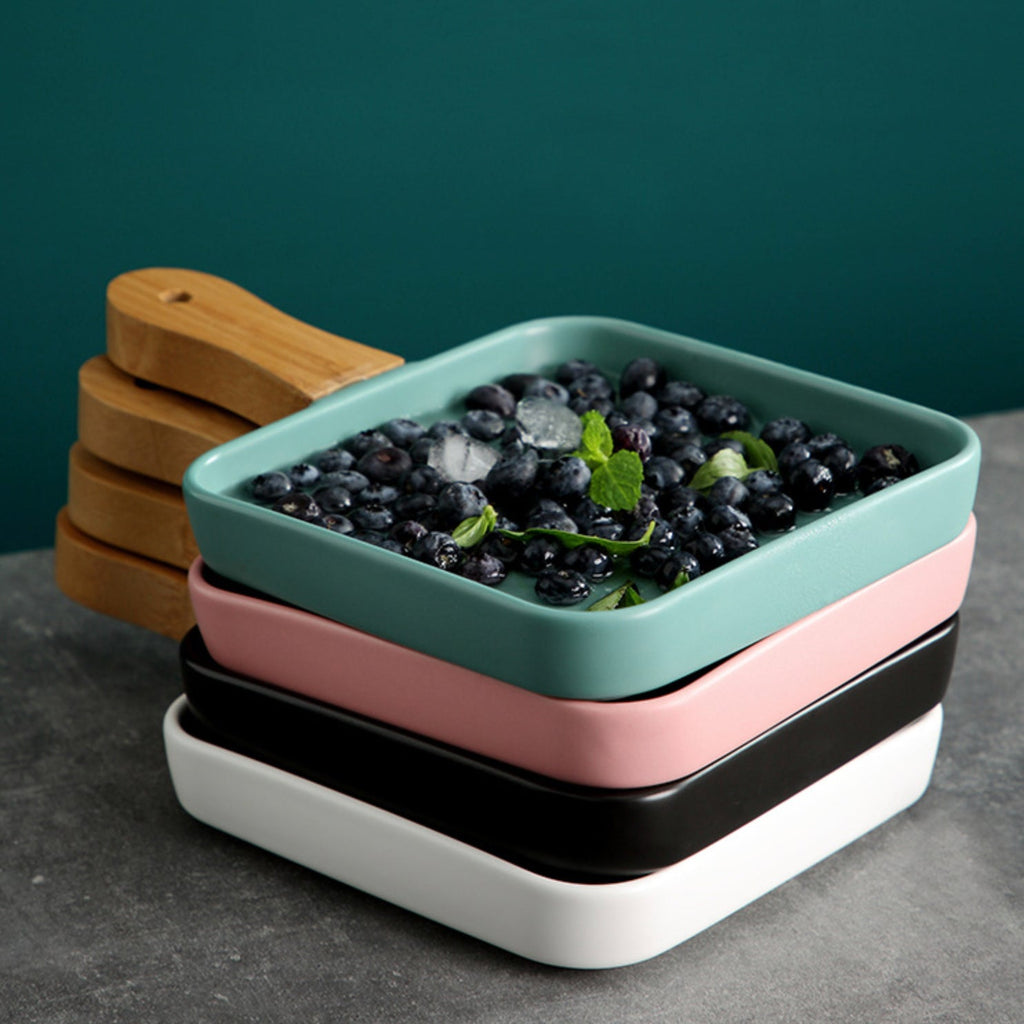 Square Plate With Wooden Handle Black Nestasia