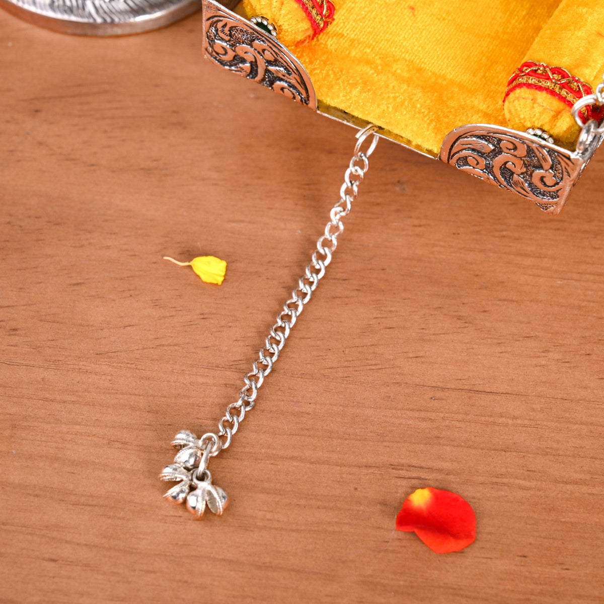 Silver Swing For Laddu Gopala Nestasia