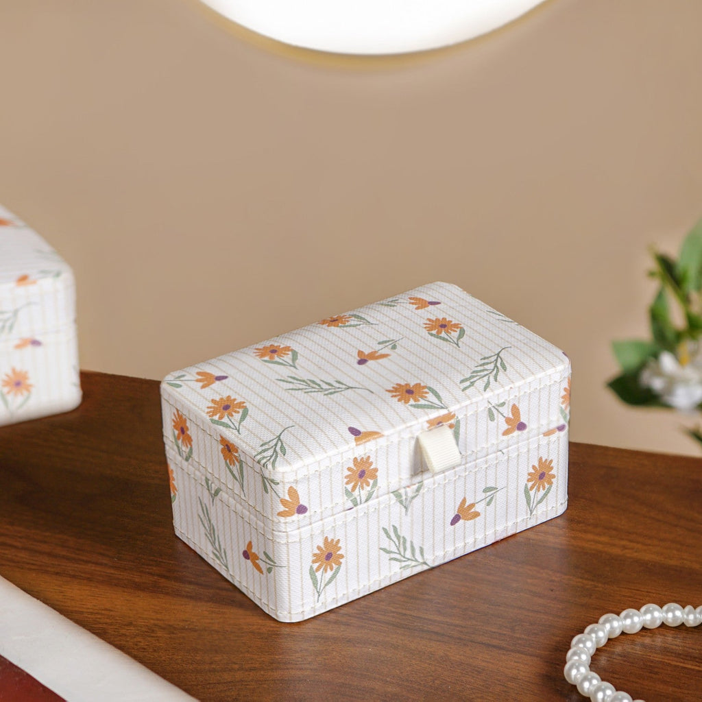 Sundaisy Portable Jewellery Box With Mirror Nestasia
