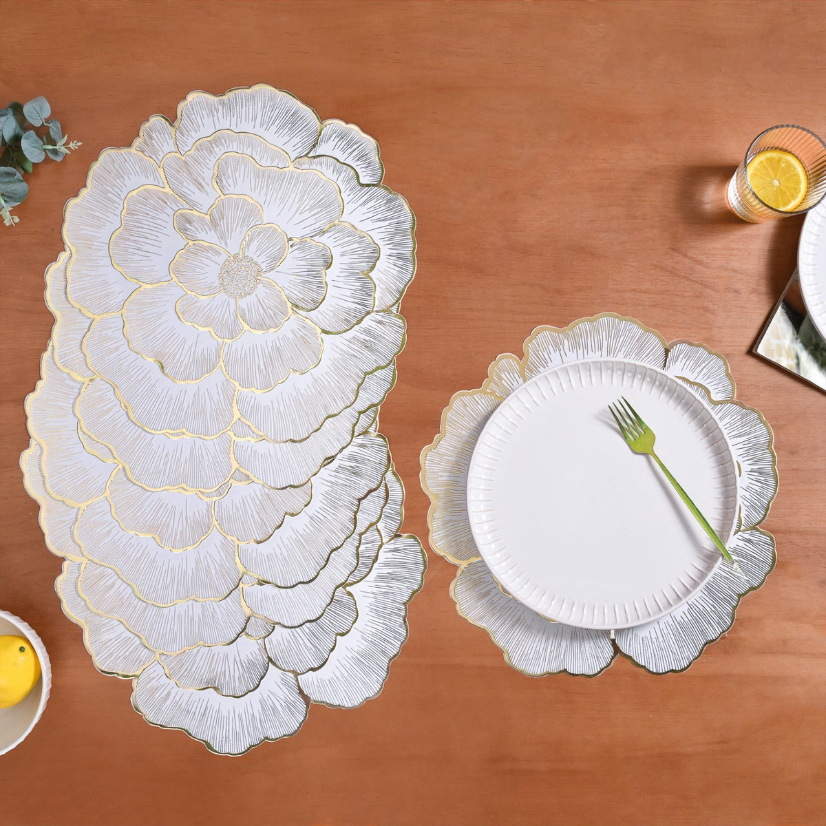 Gold Sunlit Petals Table Mat Set Of 6 Nestasia