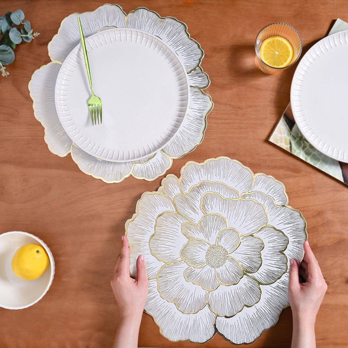 Gold Sunlit Petals Table Mat Set Of 6 Nestasia