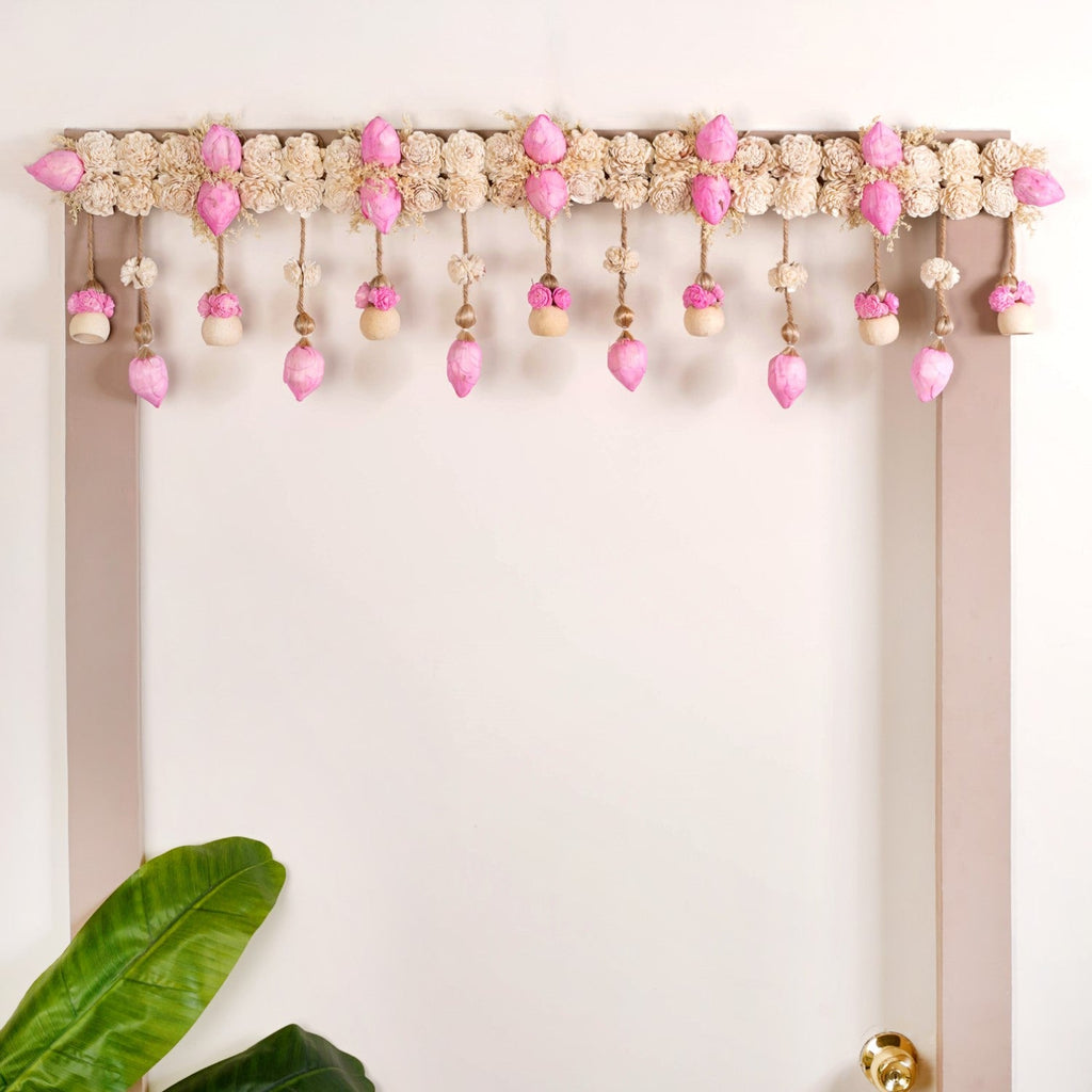 Ecofriendly Bandarwal With Sola Flower Pink Nestasia