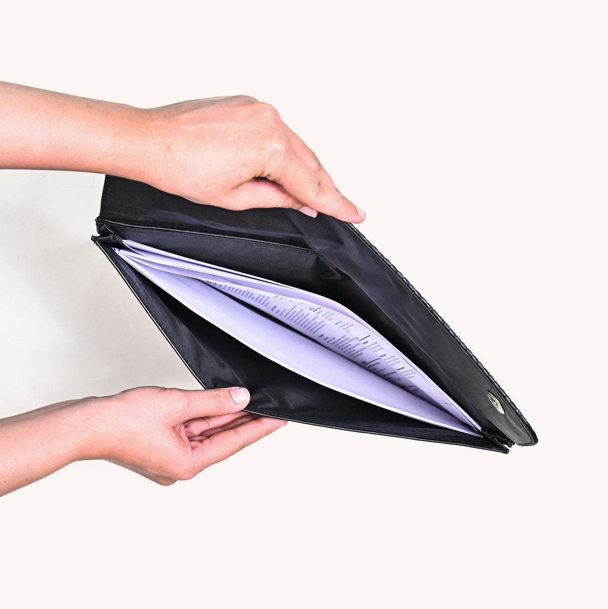 Black Multipurpose Office Folder With Zipper Pocket Nestasia