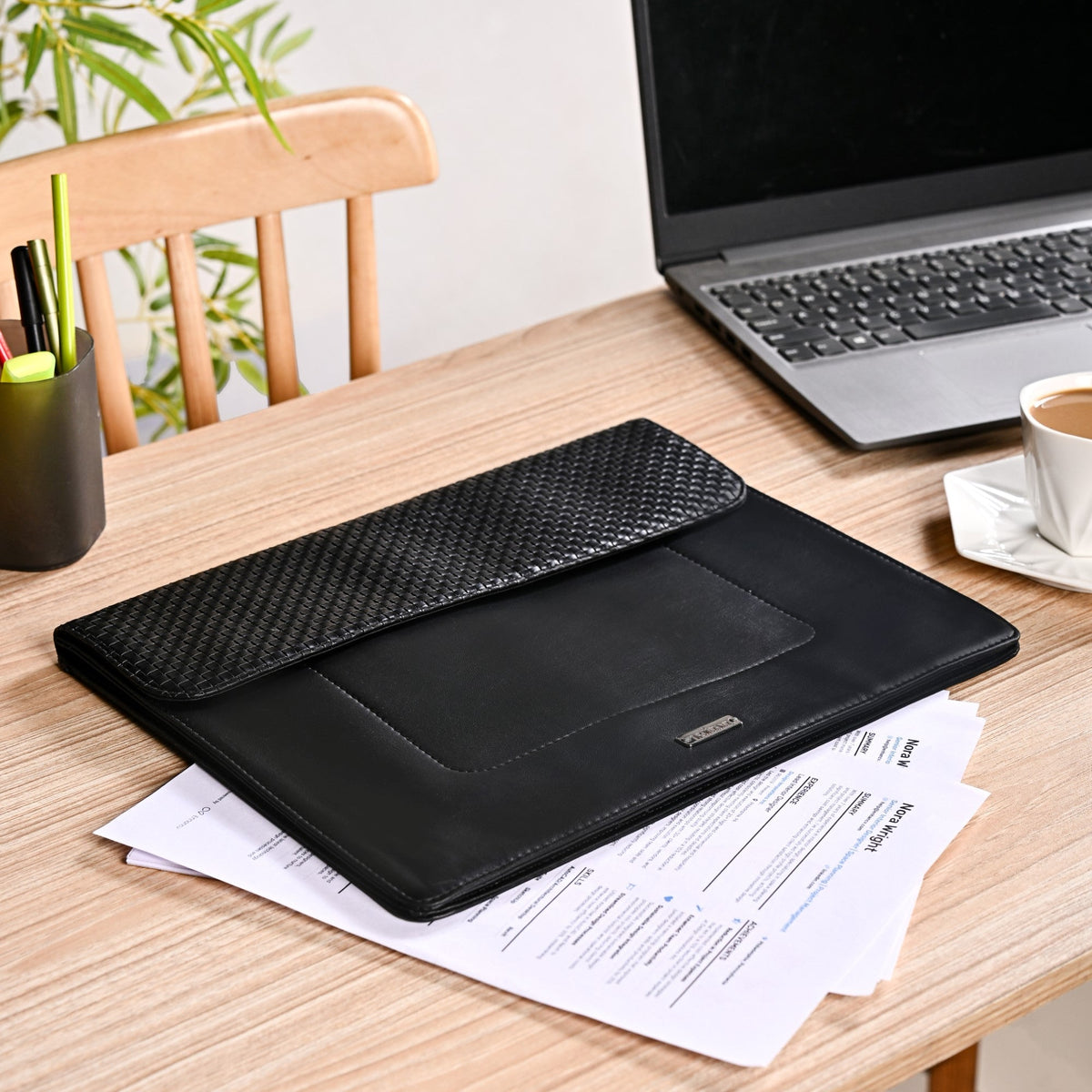 Multipurpose A4 Size Document Organiser With Back Pocket Nestasia