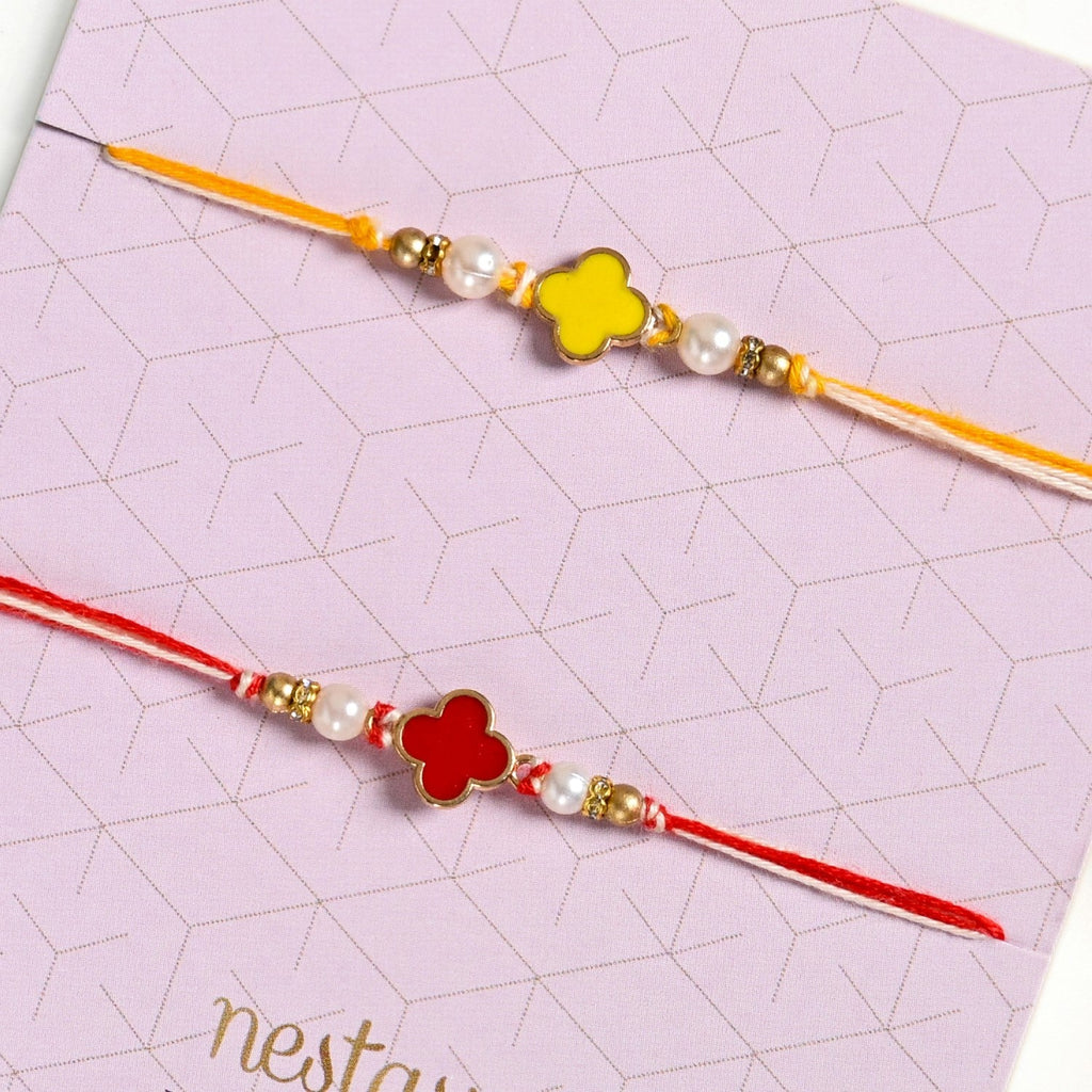 Classic Clover Mauli Rakhi Gift Set Nestasia