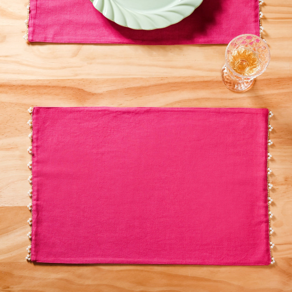 Set Of 7 Embroidered Vibrant Table Mats And Runner Set Nestasia