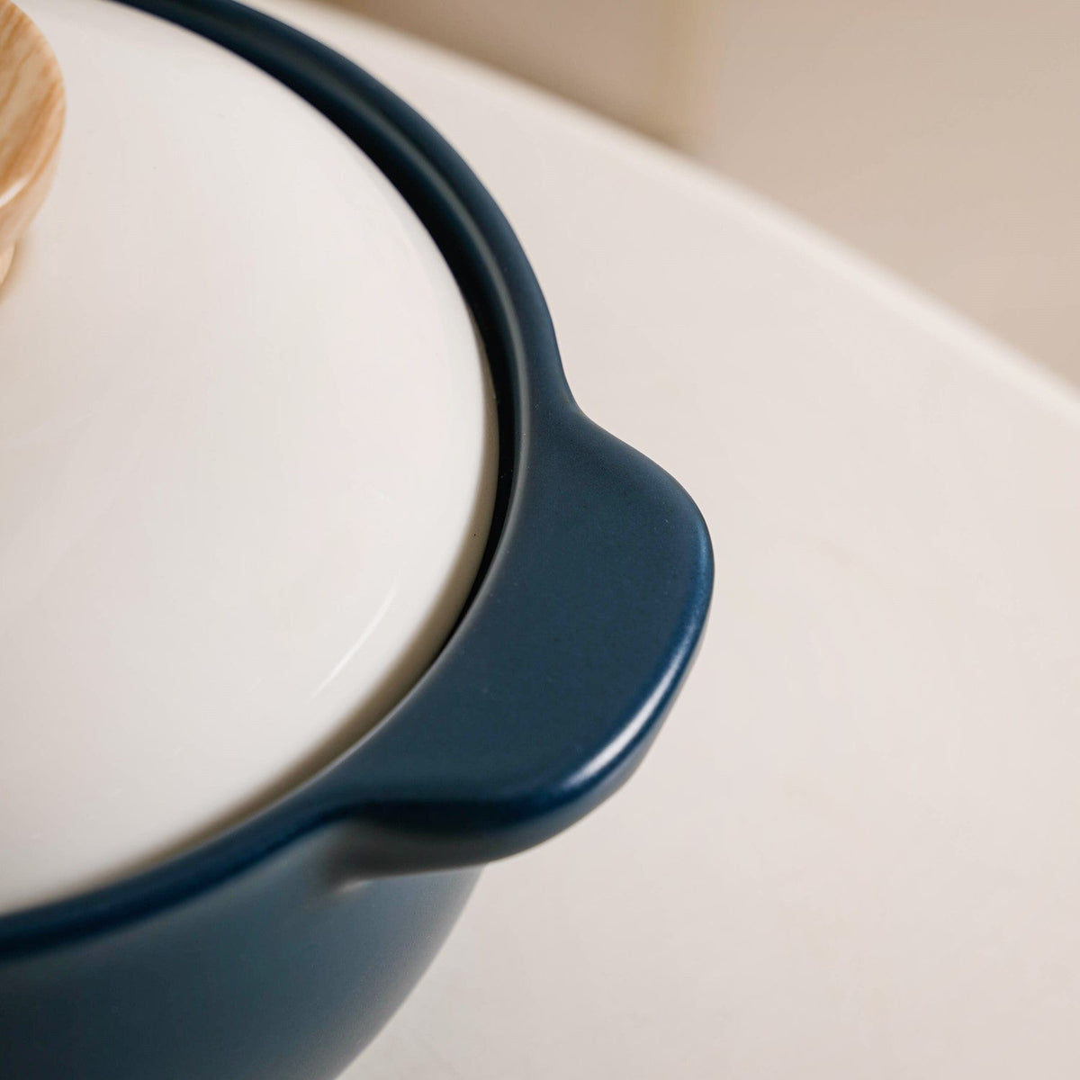 Cera Ceramic Cooking Pot With Lid Teal 2400ml Nestasia