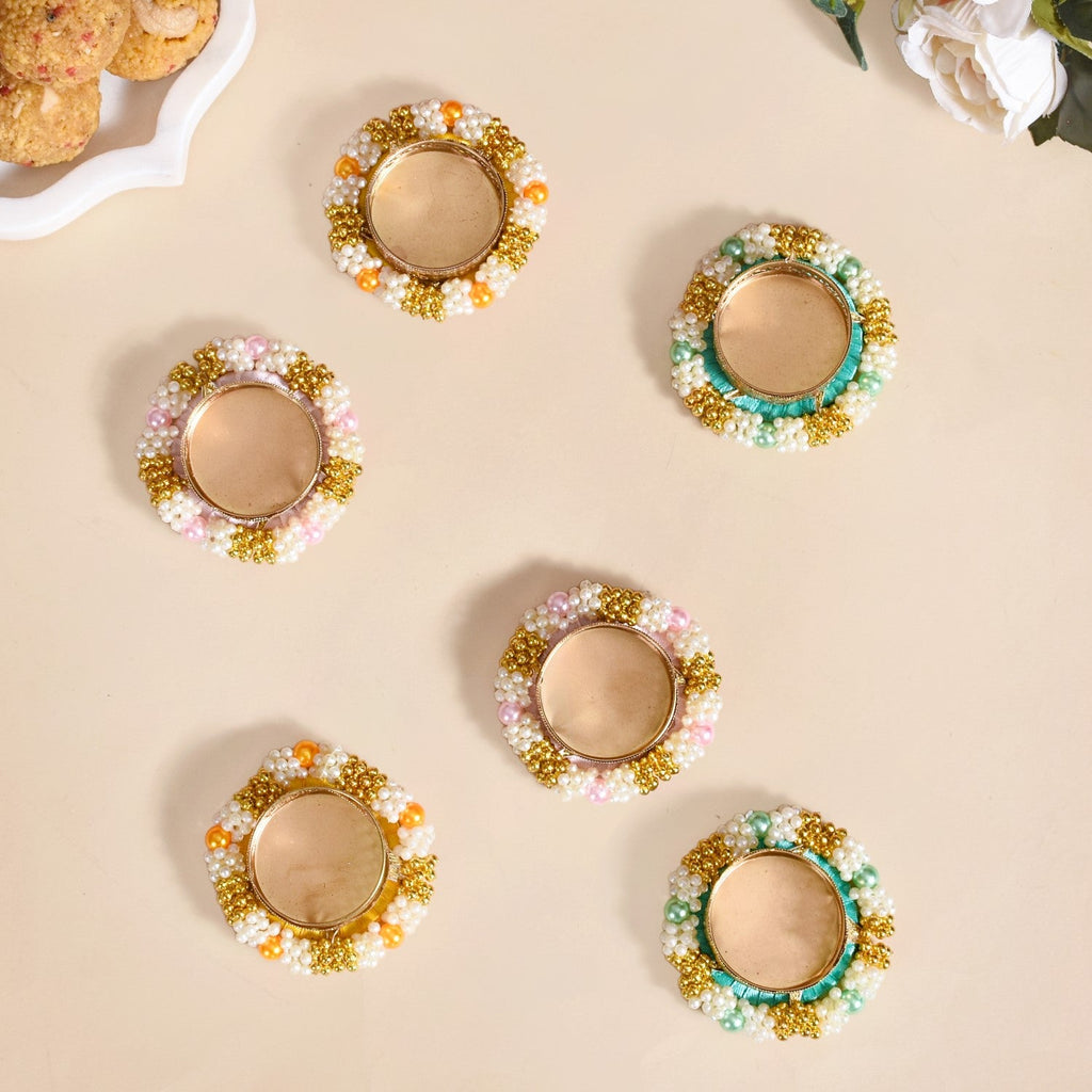 Set Of 6 Beaded Festive Tea Light Holders Nestasia