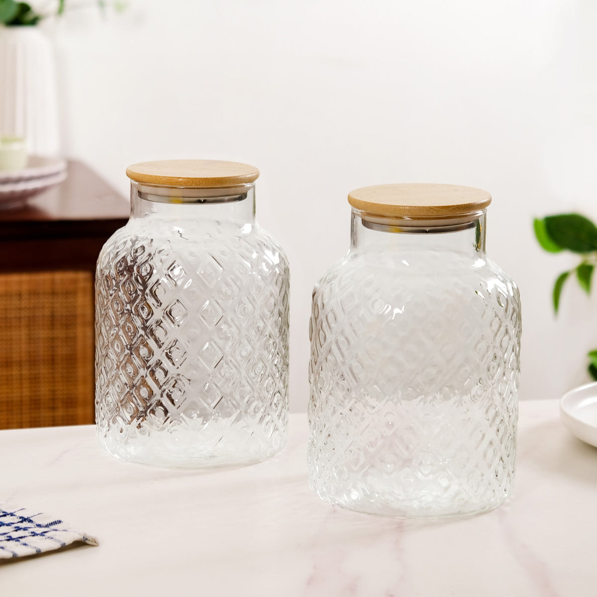Borosilicate Textured Airtight Jar Set Of 2 1900ml Nestasia