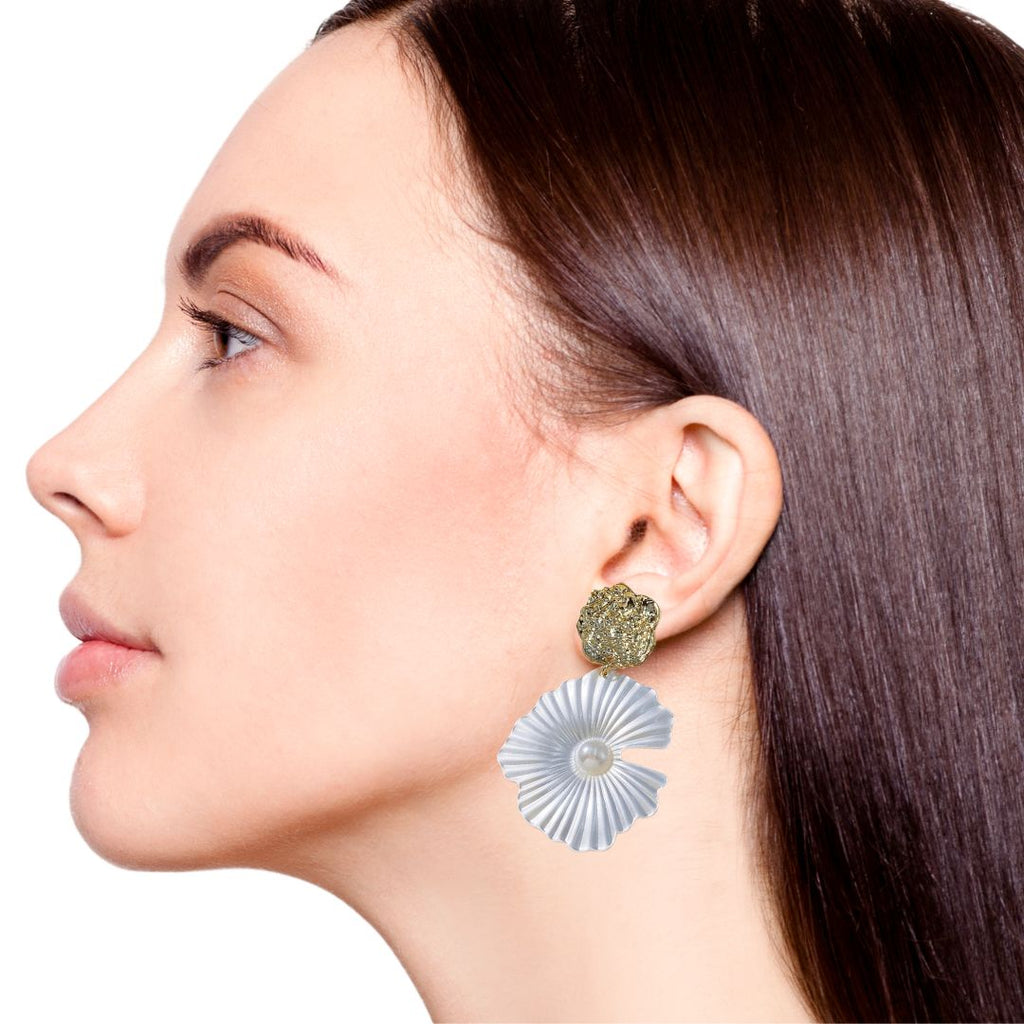 Textured Florals Dangling Earrings White Nestasia