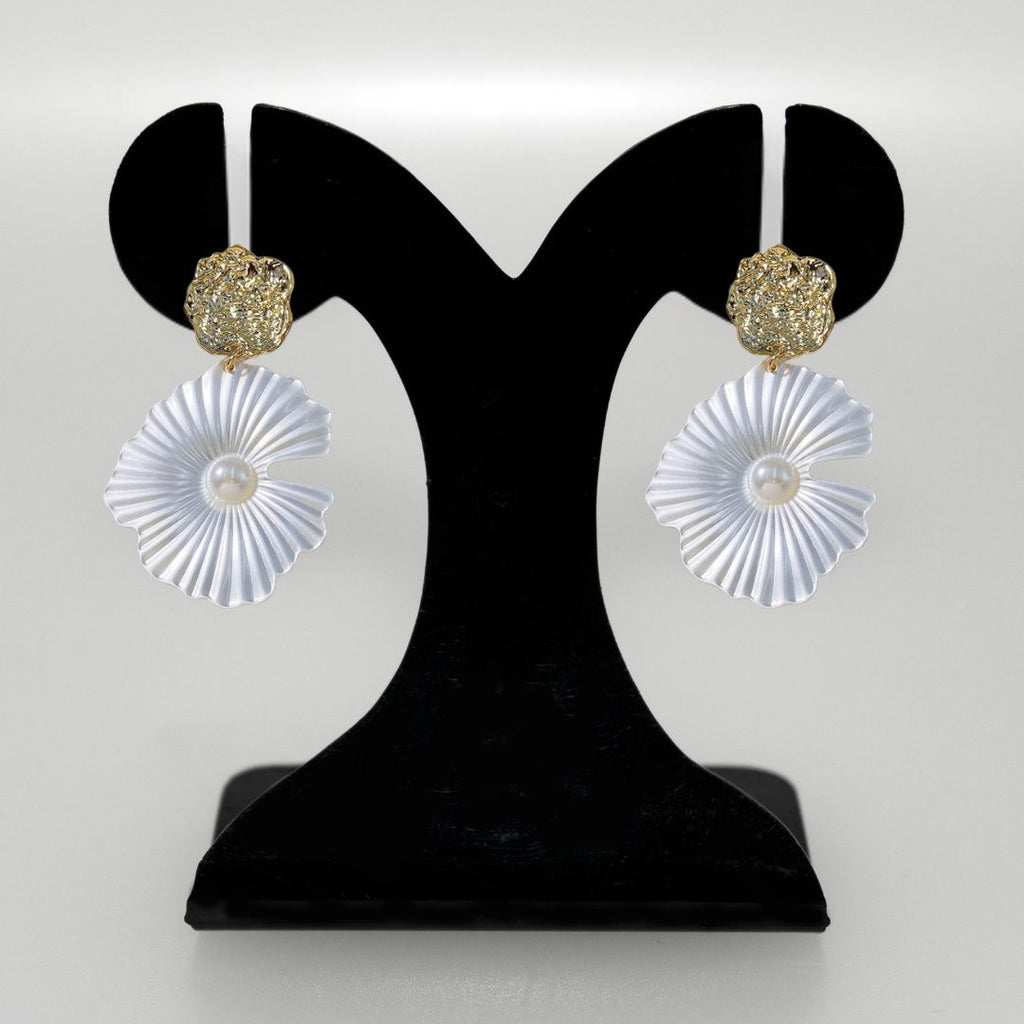 Textured Florals Dangling Earrings White Nestasia